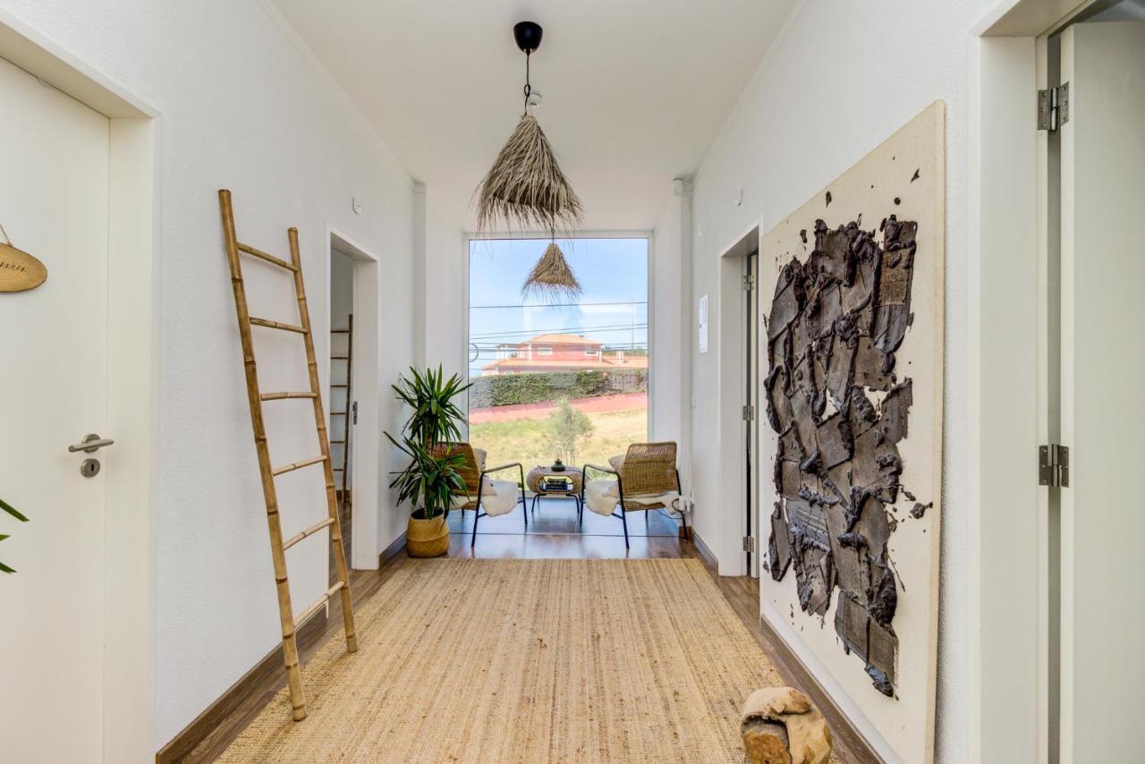 Ostello Ocean House - Ribeira D'Ilhas Ericeira Esterno foto